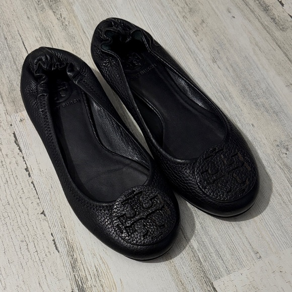 Tory Burch Shoes - Tory Burch Mini Ballet Black Textured Flats Size 5